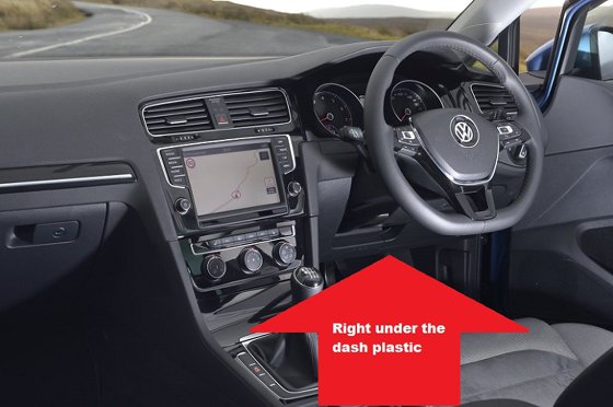 VW Golf Mk7 diagnostic port location obd2 picture
